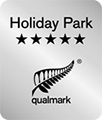 Qualmark 5 Star Holiday Park badge